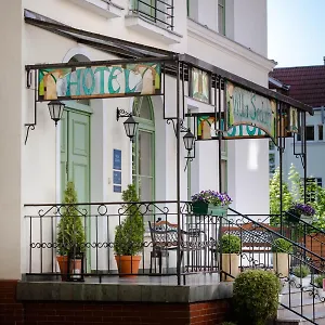Sedan Hotell